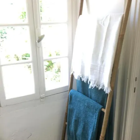 B&B Chez Tatie Menie Fraissé-des-Corbières