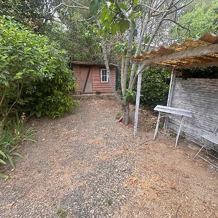 Chez Tatie Menie Oda ve Kahvaltı 3*