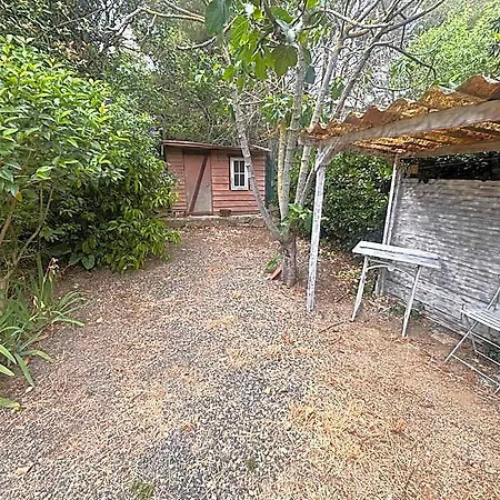 Chez Tatie Menie Oda ve Kahvaltı Fraissé-des-Corbières