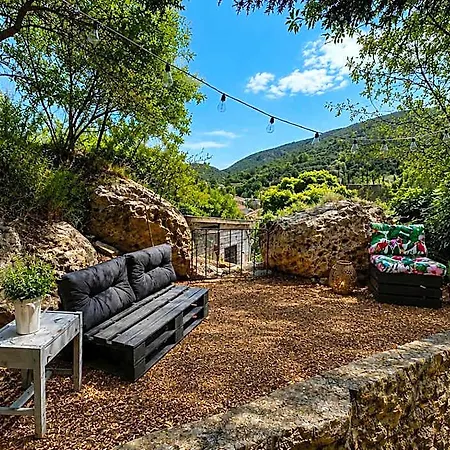 Oda ve Kahvaltı Chez Tatie Menie 3*