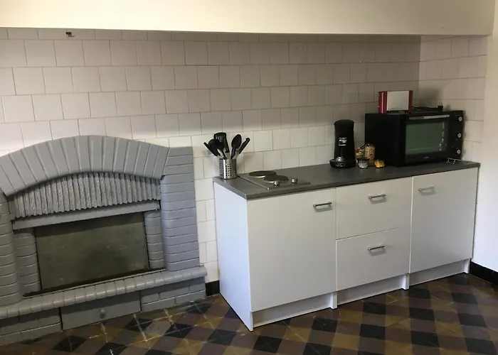 Chez Tatie Ménie Fraissé-des-Corbières